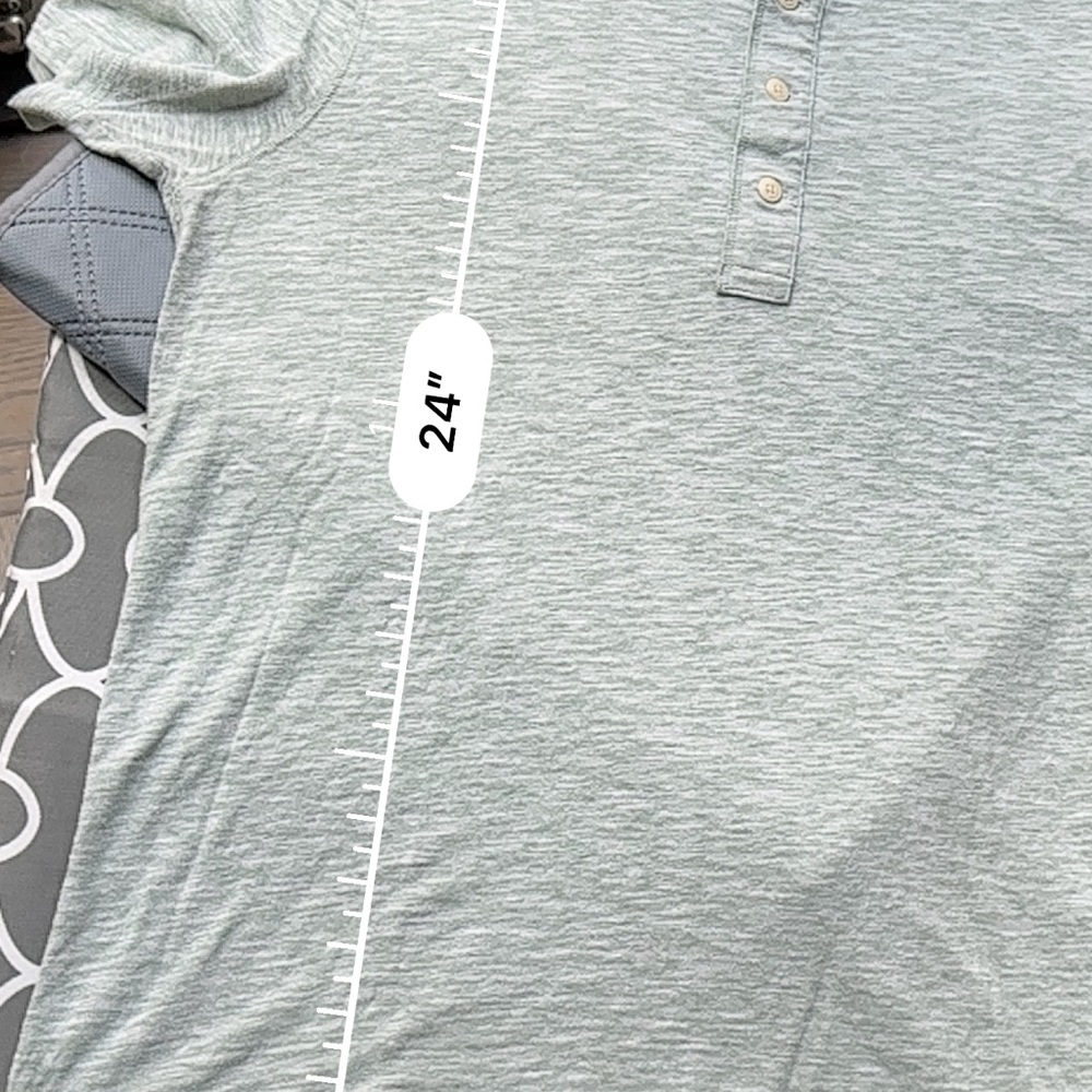 SOLD!!! Green Faherty 3 button polo - Picture 8 of 8